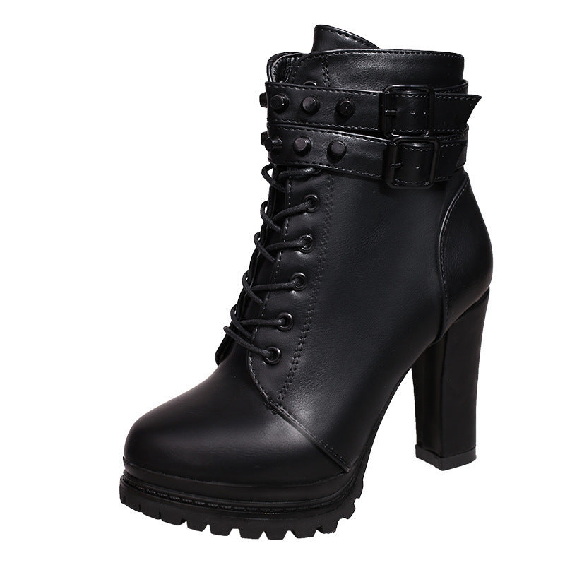 Damen Stiefeletten Robust mit Riemen und Profilsohle Winter
