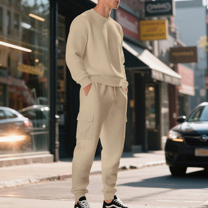 BerlinGlamour Sweatshirt und Cargohose Set - das ist der perfekte Begleiter für deinen nächsten Städttrip. Der lässige Sweatshirt ist aus hochwertigem Material gefertigt und bietet optimal