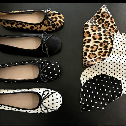 Damen Ballerinas Schuhe mit Punkten und Schleife Elegant - BerlinGlamour