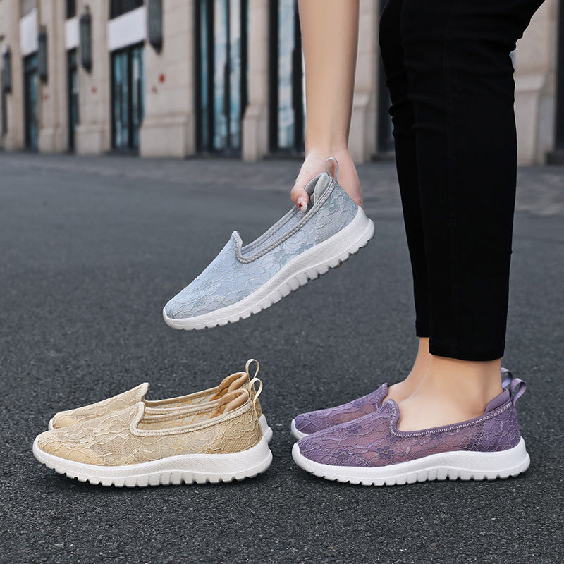 Damen Sneaker Slip-On Weich mit Spitze und Dämpfung