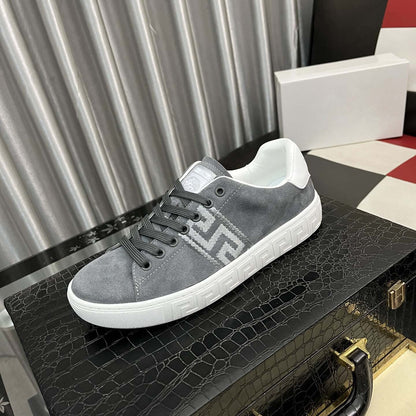 Damen Sneaker Sportlich Laufsohle Rutschfest Logo
