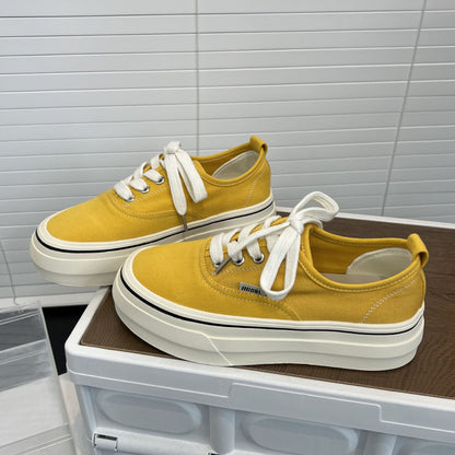 Damen Sneaker Komfortabel Stabiler Gummisohle Sportlich - BerlinGlamour