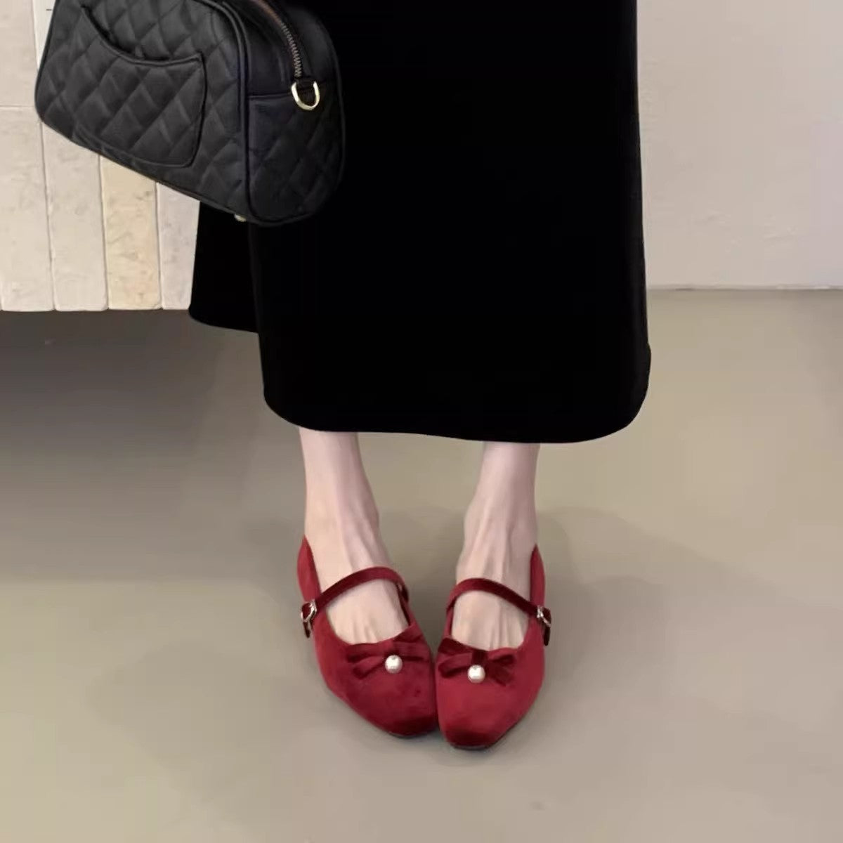 Damen Ballerinas Elegante Riemchen Schuhe mit perlverzierter Schleife