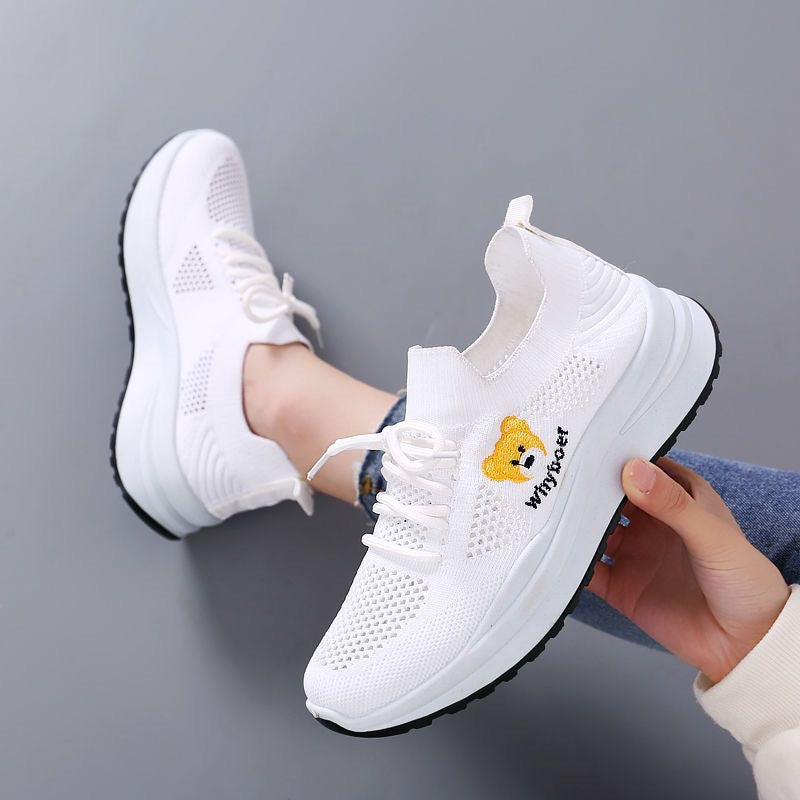 Damen Sneaker Sportlich atmungsaktiv mit Schnürsenkeln - BerlinGlamour
