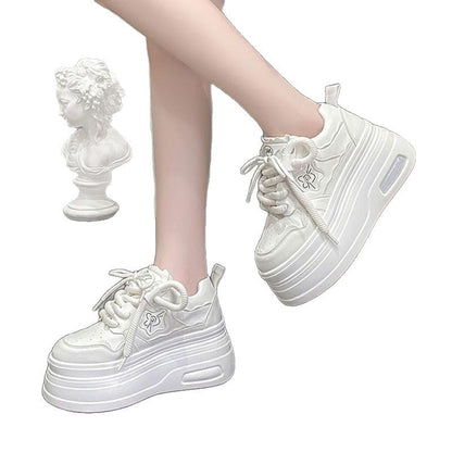 Damen Plateau Sneaker Sportlich mit Blumen Detail