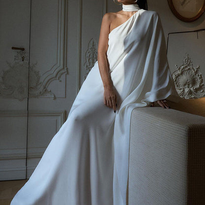 Elegantes Damen Abendkleid One Shoulder Fließend Schick