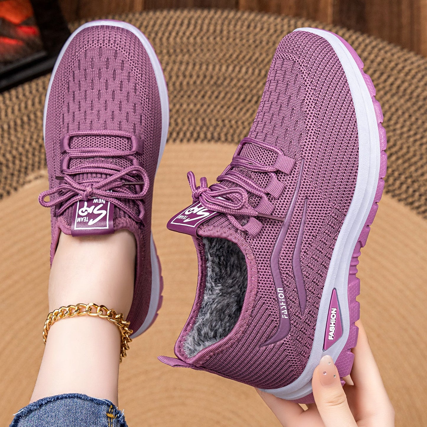 Damen Sport Sneaker Bequem Kuschelig Rutschfest - BerlinGlamour