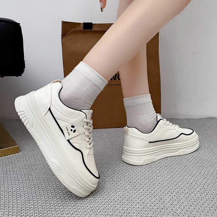 Damen Sneaker Plateau Modisch mit Dekoration - BerlinGlamour
