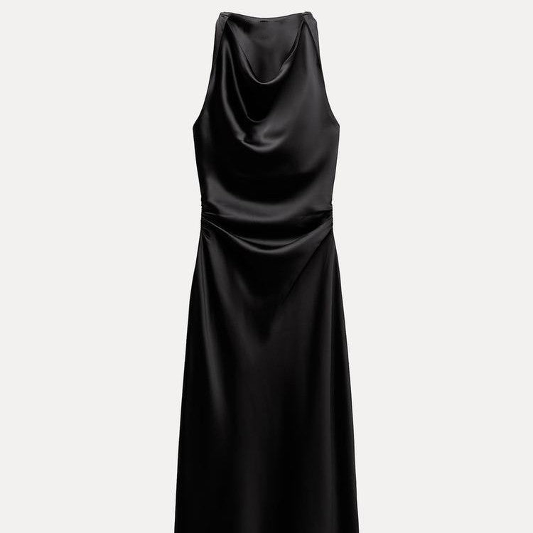 Damen Maxikleid Satin Elegant Rückenausschnitt Tief - BerlinGlamour