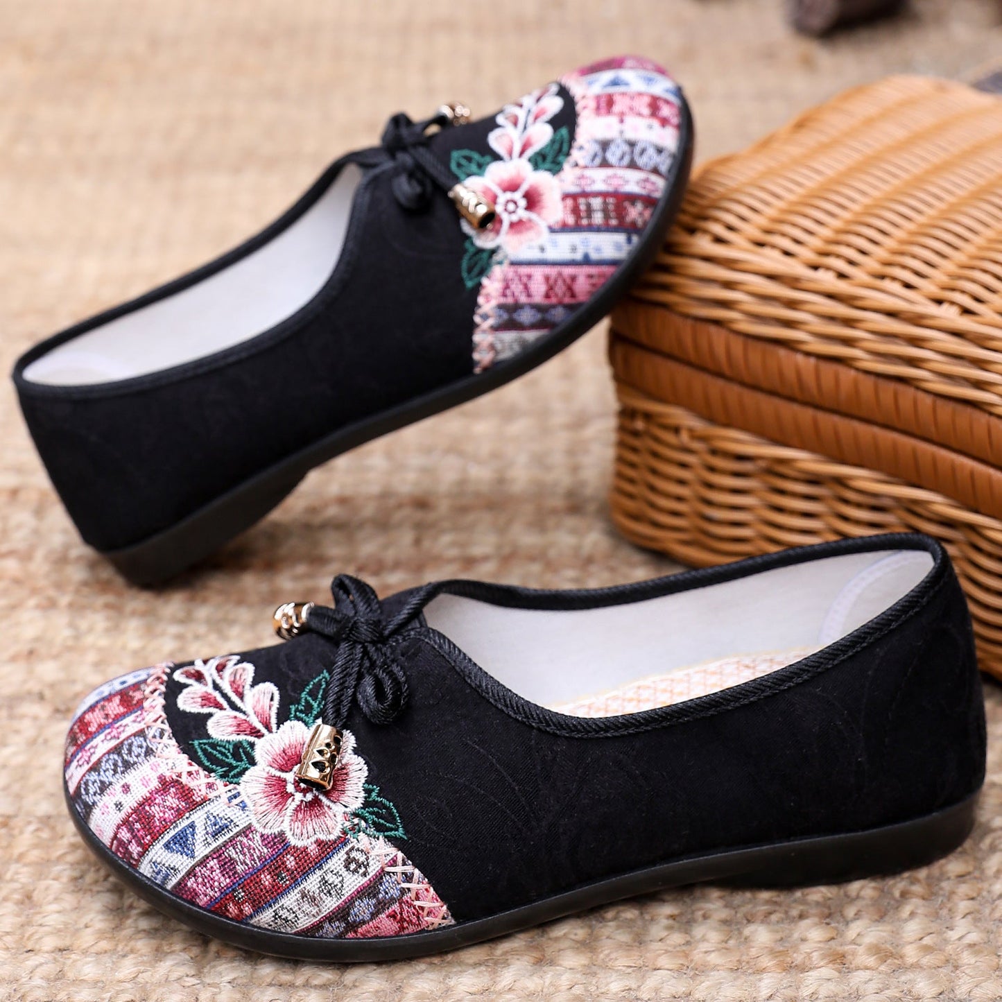 Damen Hausschuhe Florales Design Elegante Heidi Schuhe