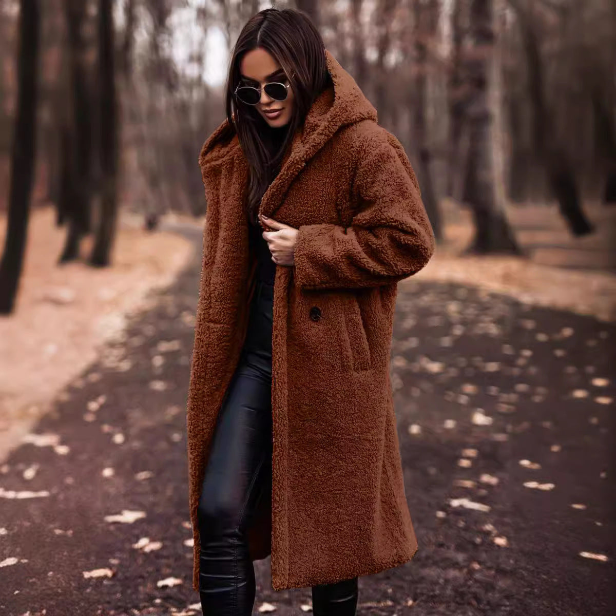 Damen Teddyjacke Oversized Kuscheljacke mit Kapuze - BerlinGlamour