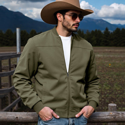 Moderne Outdoor-Beleuchtung für Damen mit praktischen und kontrastierenden Funktionen, elegante Designterle und hochwertigen Materialien.