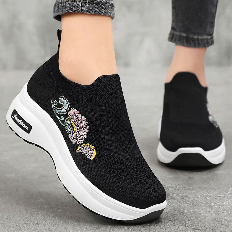 Damen Sneaker Slip-On mit Blumenmuster Modern - BerlinGlamour