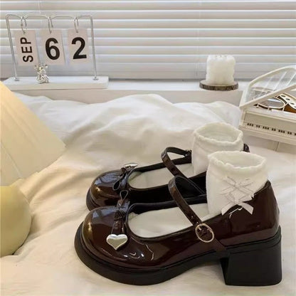Damen Schuhe Mary Jane mit Herz und Rüschen - BerlinGlamour