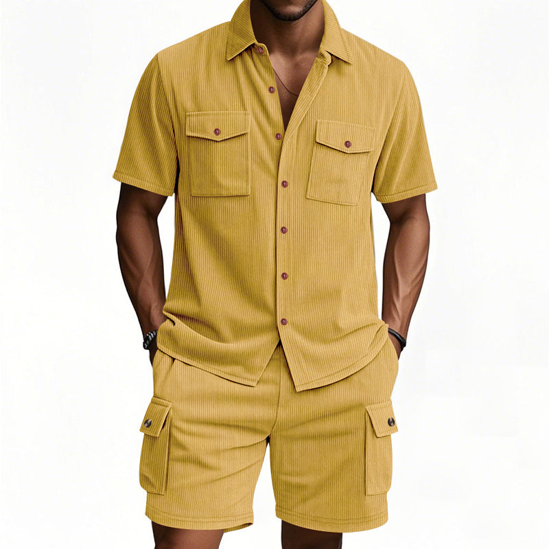 Herren Shorts-Set mit lässigem Freizeithemd und praktischen Taschen