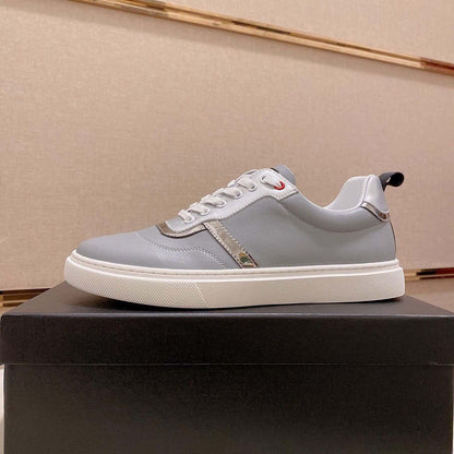 Damen Sneaker Sportlich Elegant Lederoberfläche Modern