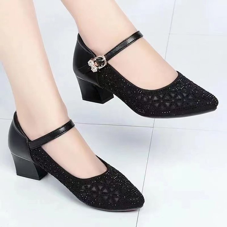 Damen Pumps Elegant Schimmernde Akzente Mit Riemen