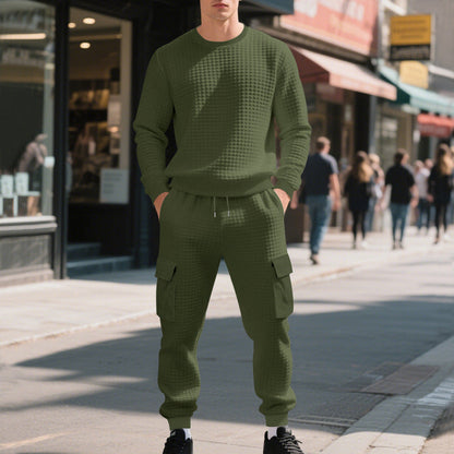 BerlinGlamour Sweatshirt und Cargohose Set - das ist der perfekte Begleiter für deinen nächsten Städttrip. Der lässige Sweatshirt ist aus hochwertigem Material gefertigt und bietet optimal