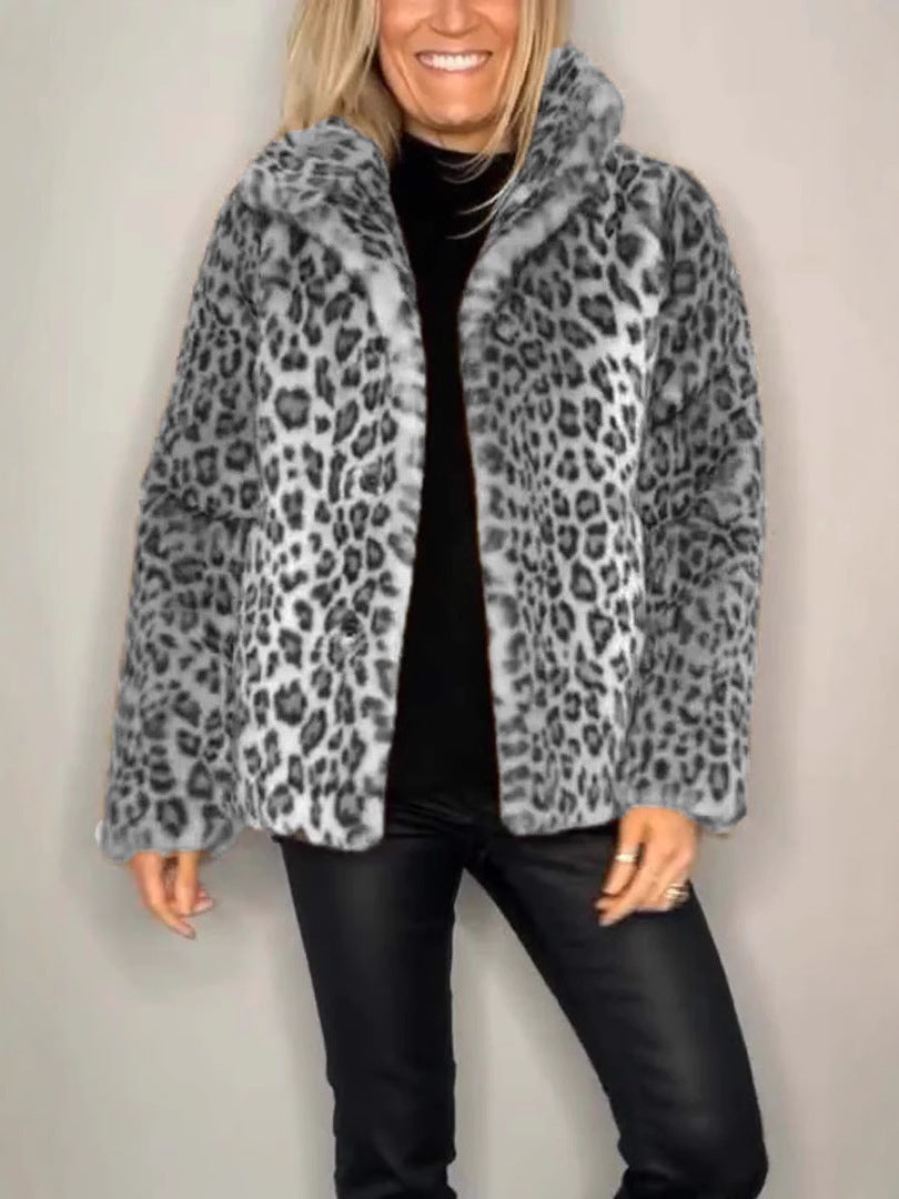 Großer Faux-Fur-Mantel Tierdruck Übergröße Offen