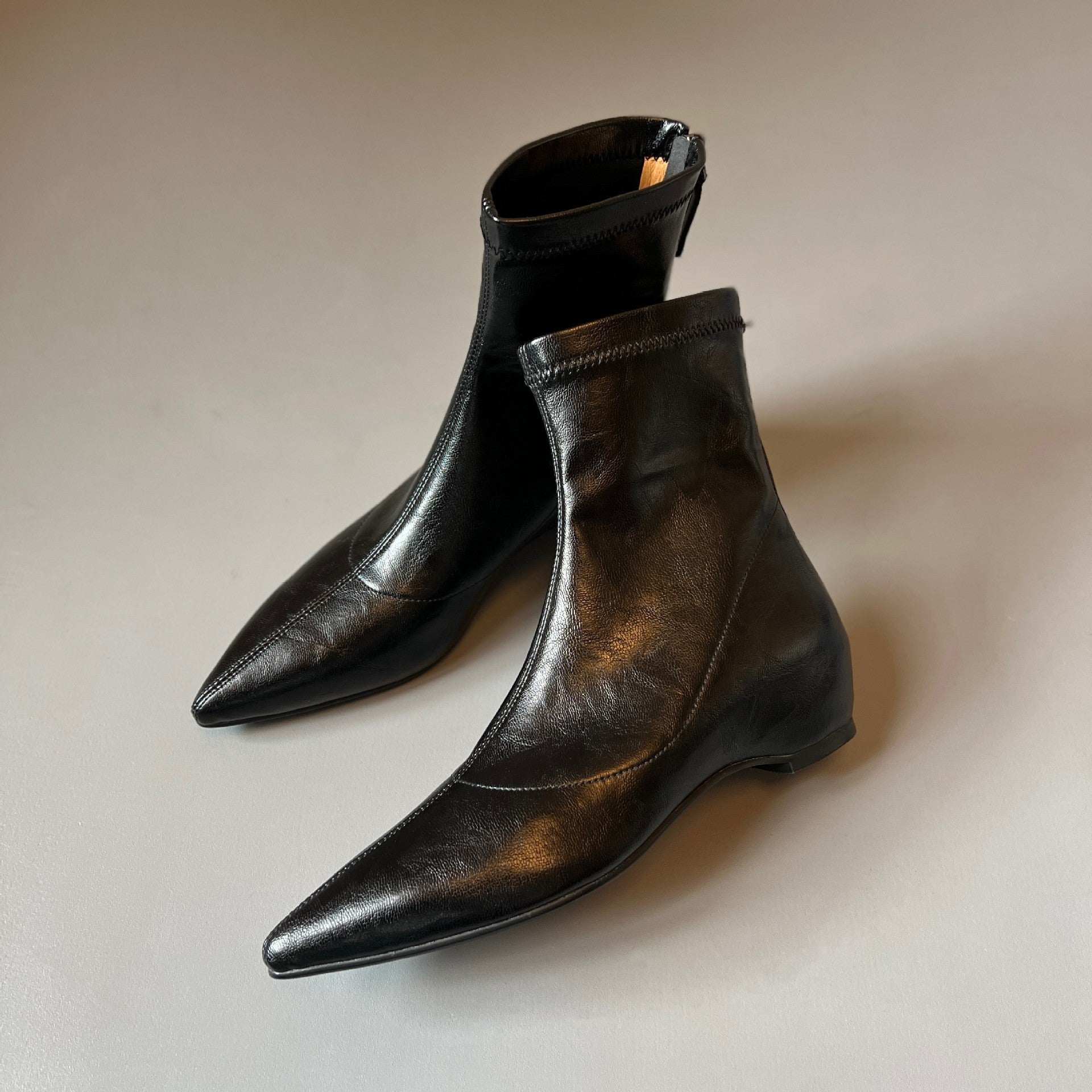 Damen Stiefel Spitze Elegant Reißverschluss Schuhe - BerlinGlamour
