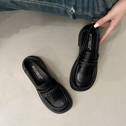 Damen Mokassins mit Plateauabsatz und Schnalle Modern - BerlinGlamour