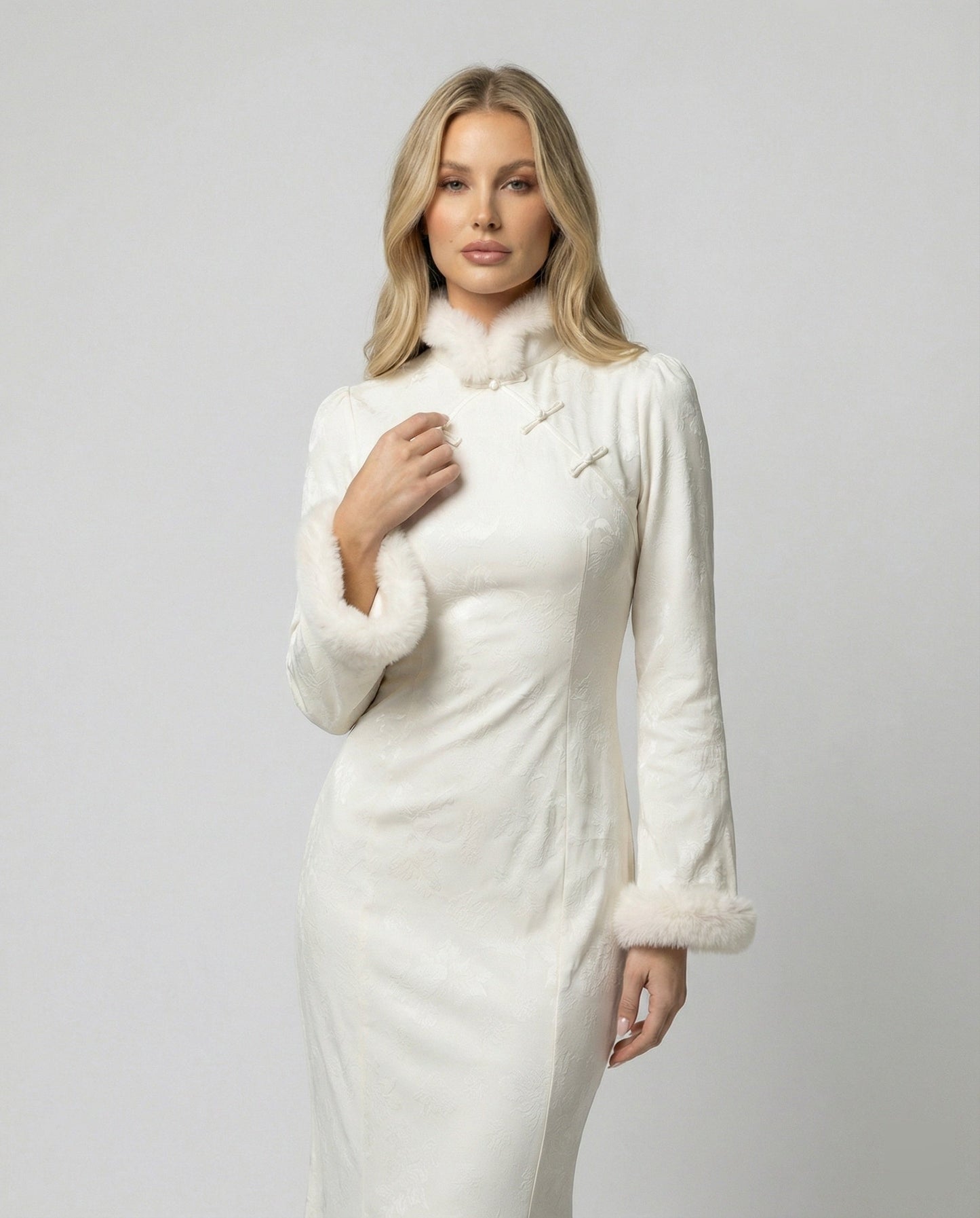 Chinesisch Kleid Damen Modern mit Stehkragen und Pelzbesatz