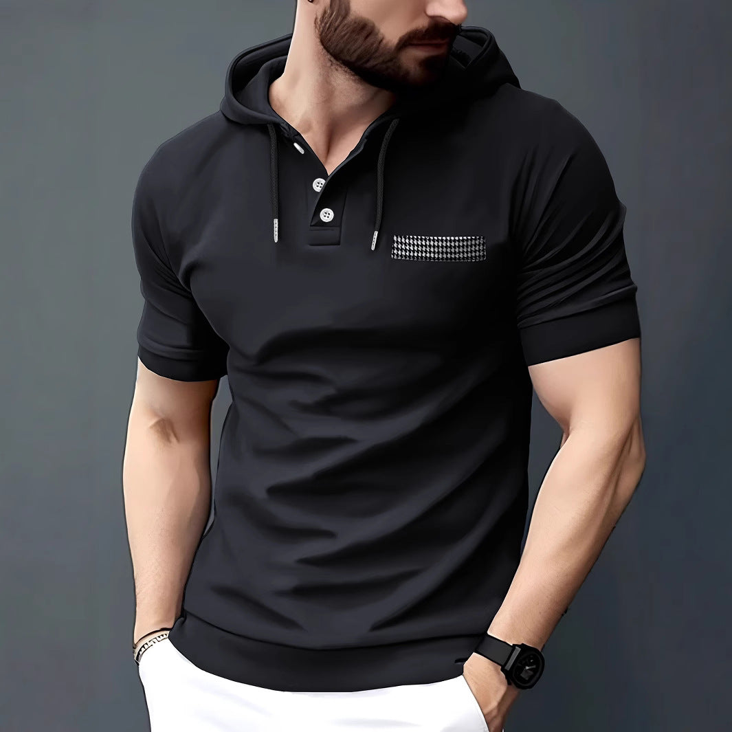 Herren Polo Shirt Kurzarm mit Kapuze und Kontrasttasche Modern - BerlinGlamour