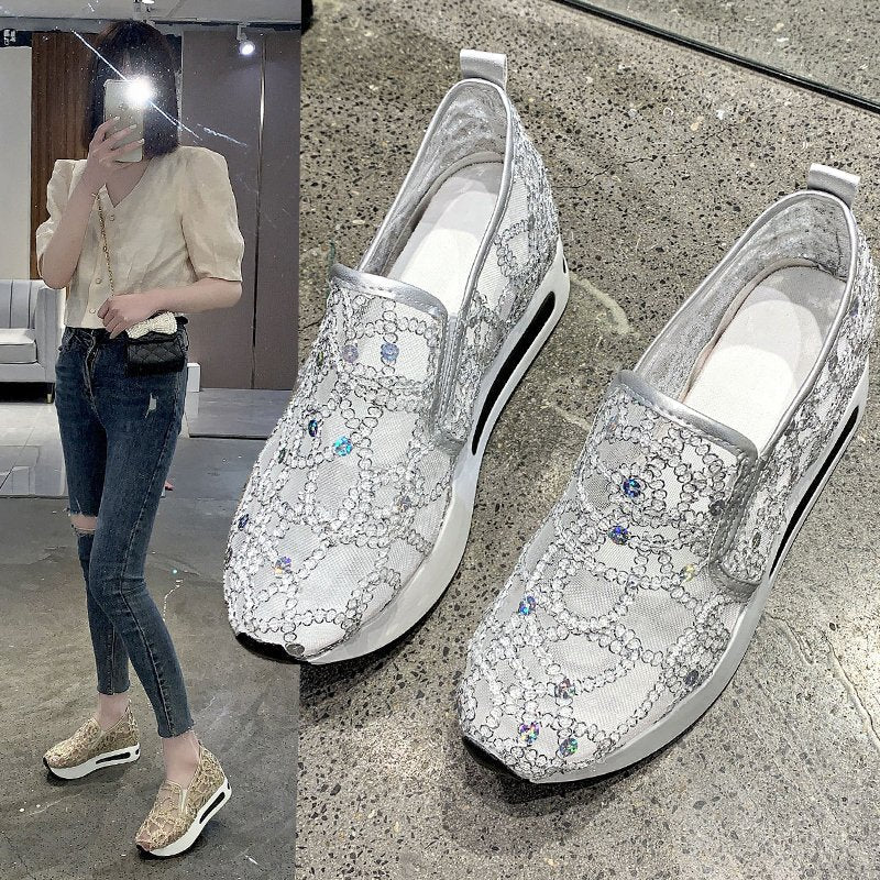 Damen Sneaker Slip-On mit Strass Glitzer und elastischem Riemen - BerlinGlamour