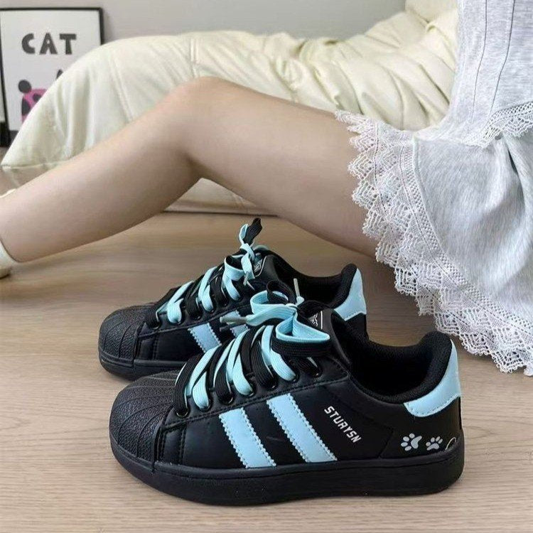 Damen Sneaker Retro Sportlich mit Schnürsenkeln - BerlinGlamour