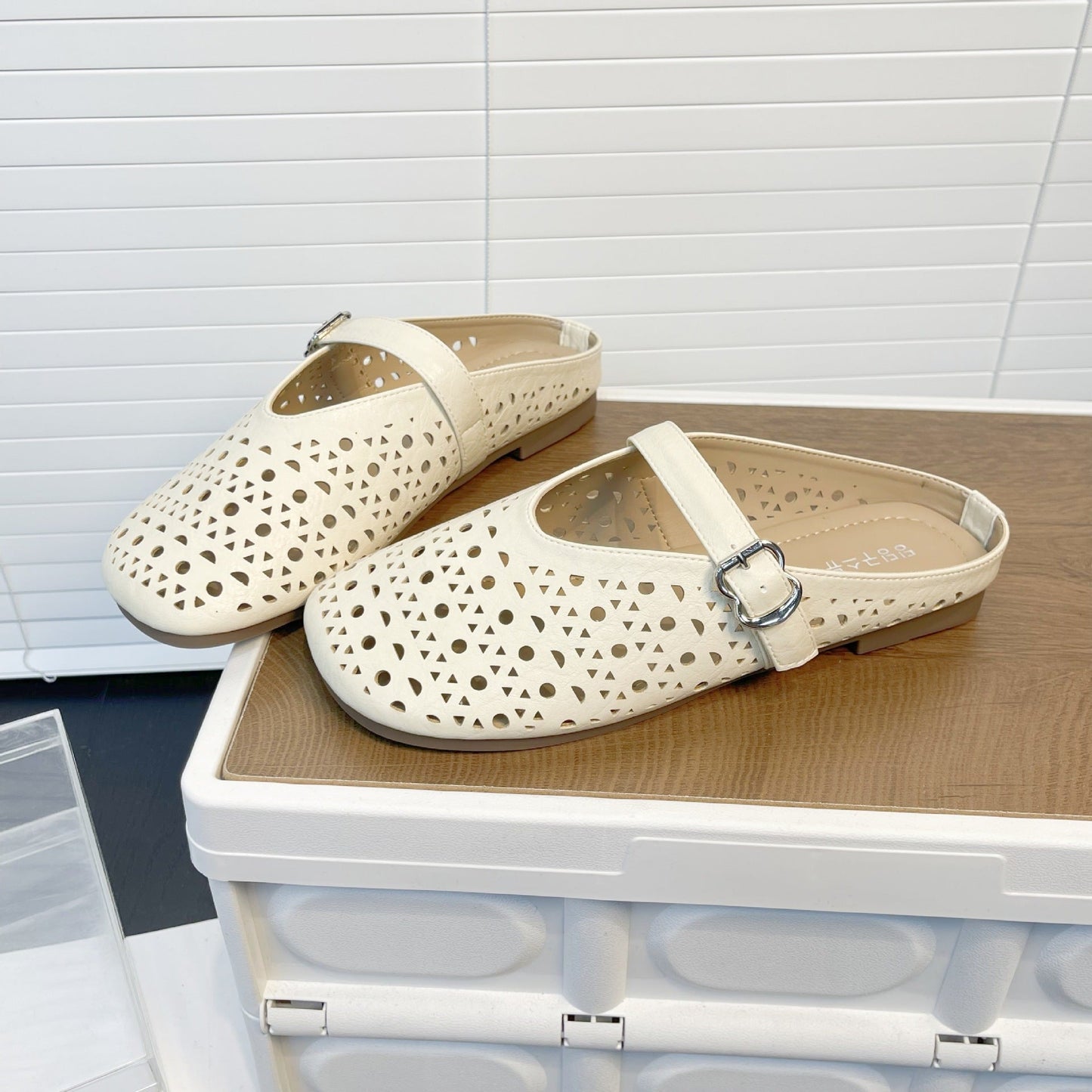 Damen Clogs Durchbruchdesign Verstellbarer Riemen Modern