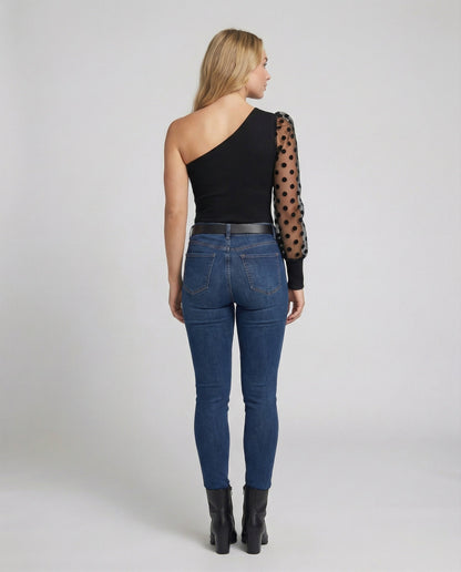 Elegantes Damen Bodysuit mit Asymmetrie und Puffärmel