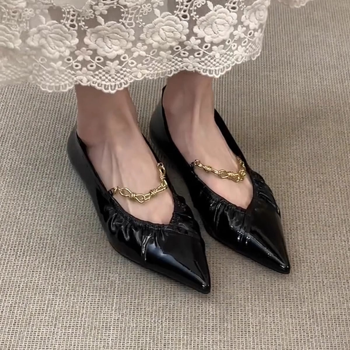Damen Ballerinas Glanz Elegante Kettendekoration