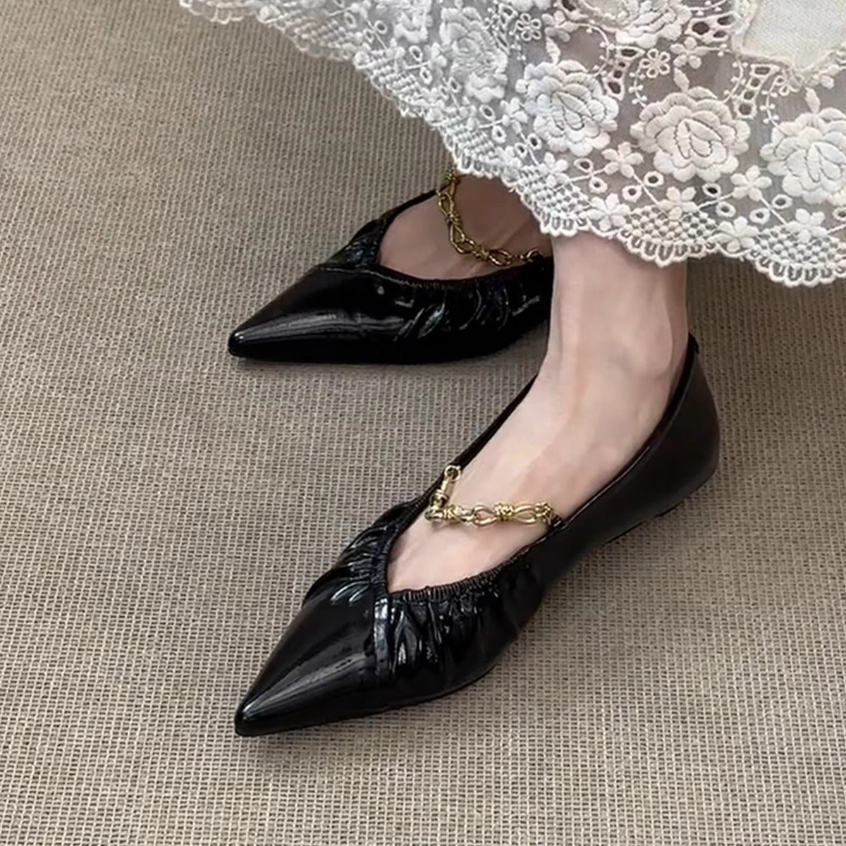 Damen Ballerinas Glanz Elegante Kettendekoration