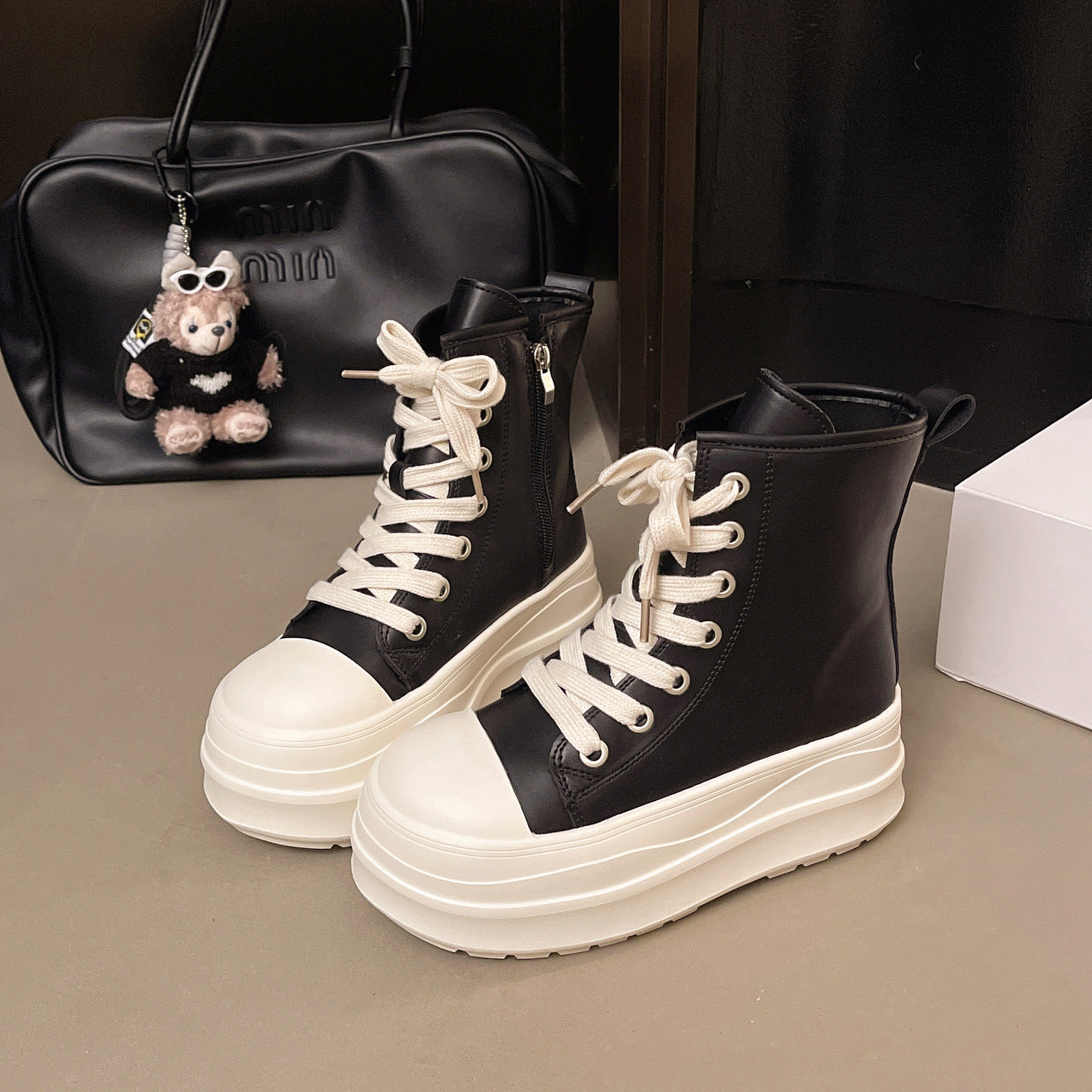 Damen Sneaker Plateau Hohe Sneakers Elegant Schnürsenkel - BerlinGlamour