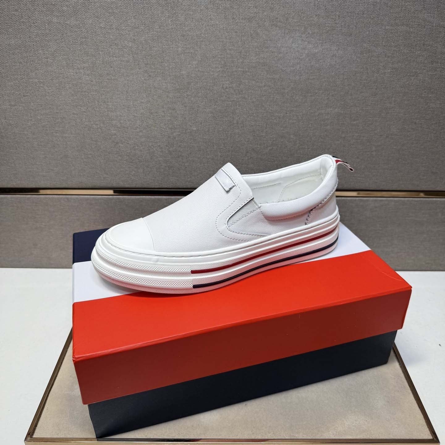 Damen Sneaker Bequem Slip-On Schuhe Sportlich Modern