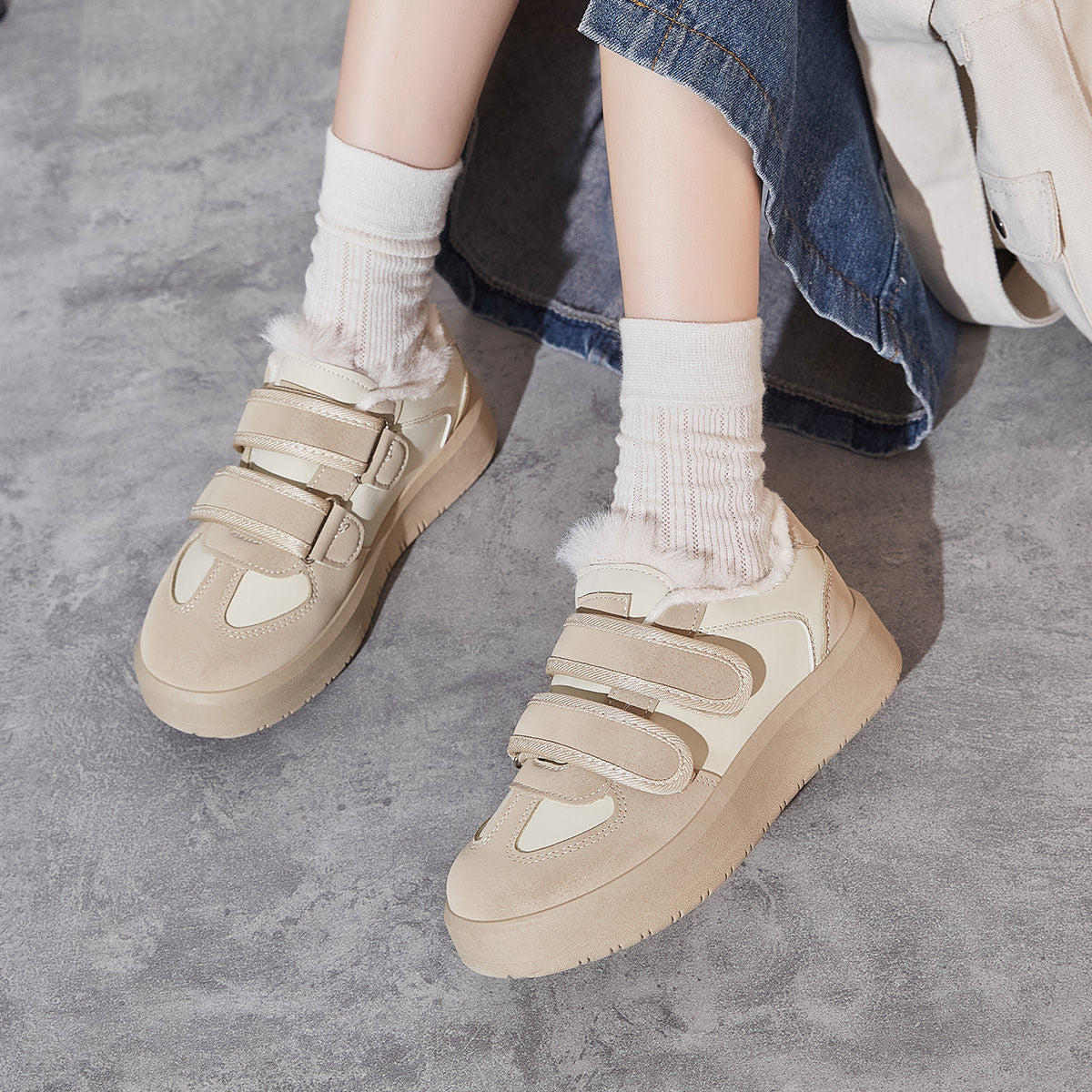 Damen Sneaker Sportlich Weich Bequem Klettverschluss