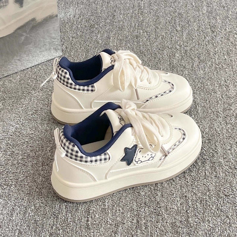 Damen Sneaker Sportlich Sterne Applikation - BerlinGlamour