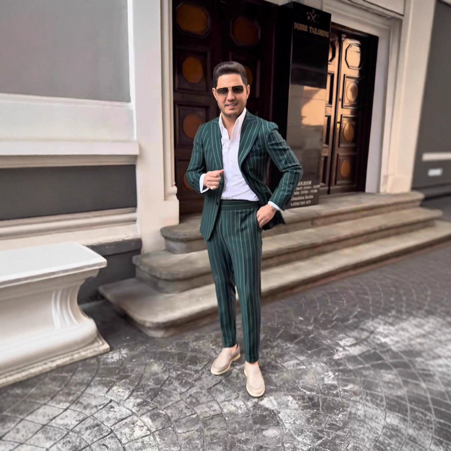 Herren Zweireiher Anzug Slim Fit mit Streifenmuster Modern - BerlinGlamour