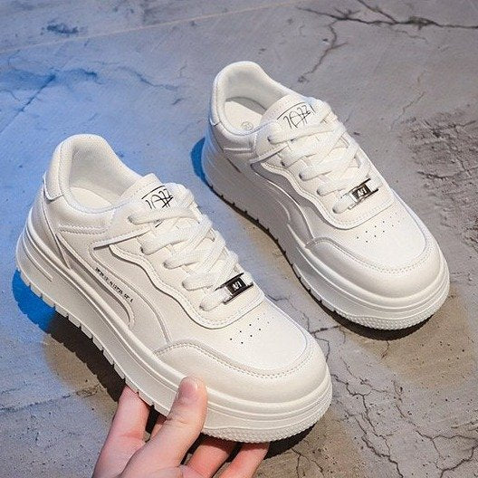 Damen Sneaker Bequem mit Dämpfung und Ergonomie - BerlinGlamour