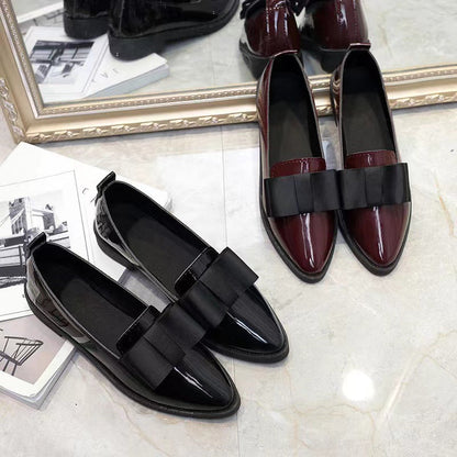 Elegante Damen Ballerinas aus Leder mit Schleife