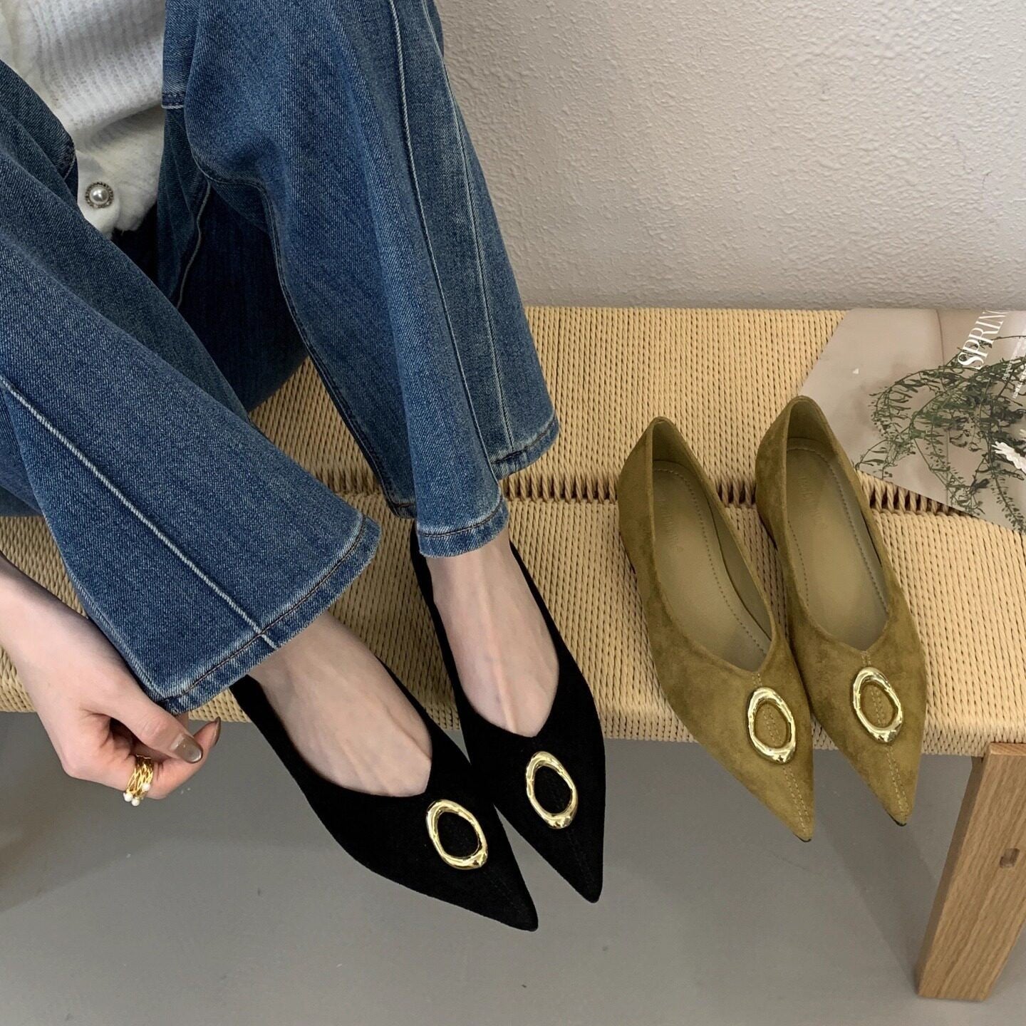 Damen Pumps Hochhackig mit Goldschnalle Elegant - BerlinGlamour