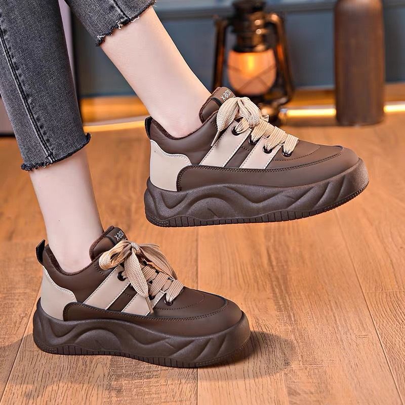 Damen Sneaker Chunky bequem gepolstert mit Schnürsenkel