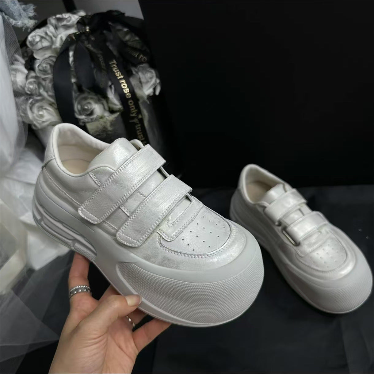 Damen Sneaker Sportlich Veloursleder Bequem