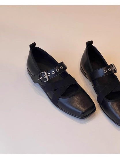 Damen Ballerinas Schuhe mit Riemen und Glanzoptik Modern