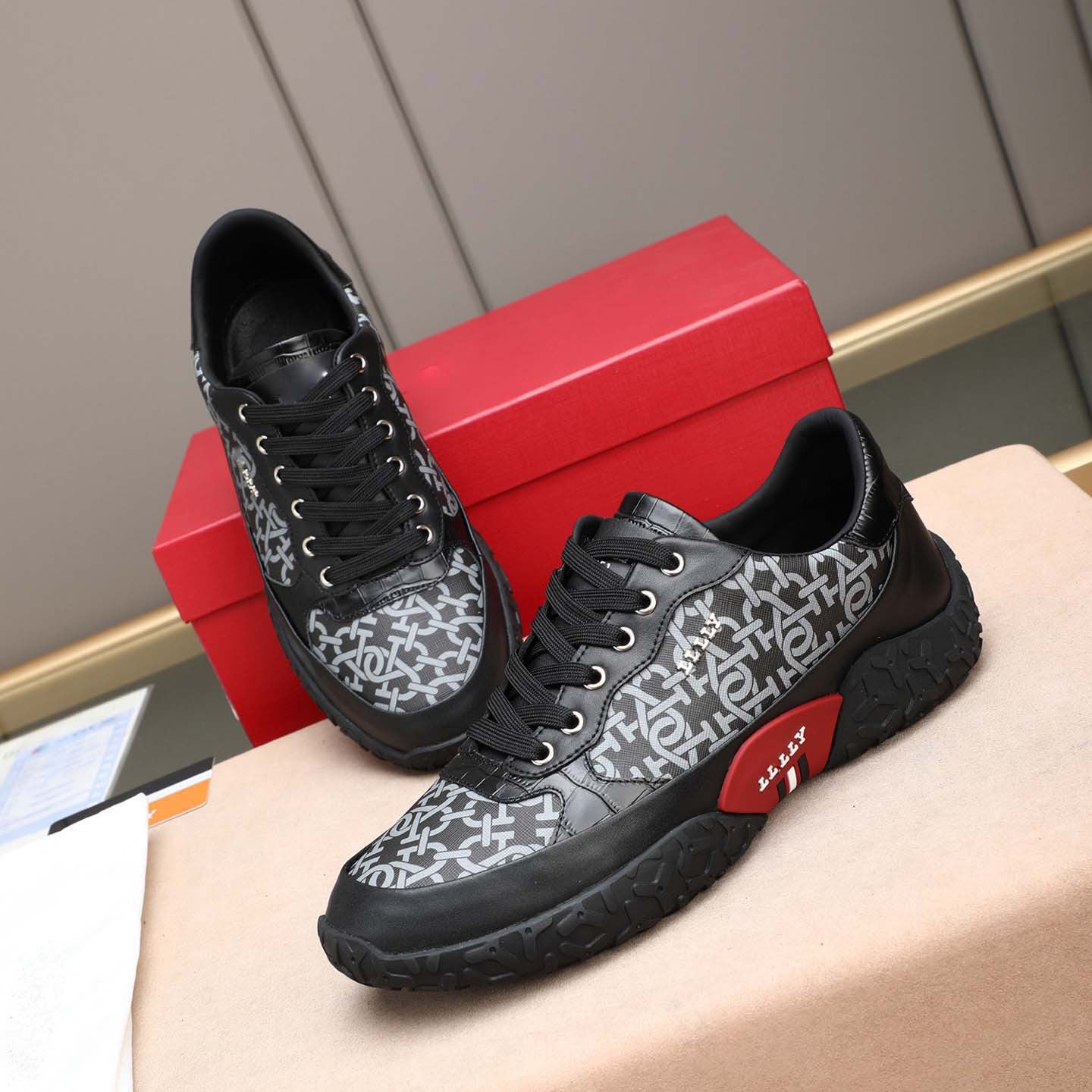 Herren Sneaker Trendig Griffige Sohle Sportschuhe