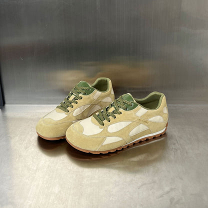Damen Sneaker Sportlich mit Wildleder und Dämpfung