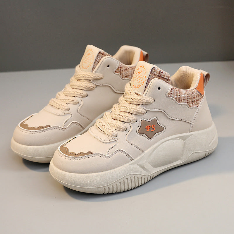 Damen Sneaker High-Top Modell mit gepolstertem Kragen und rutschfester Sohle