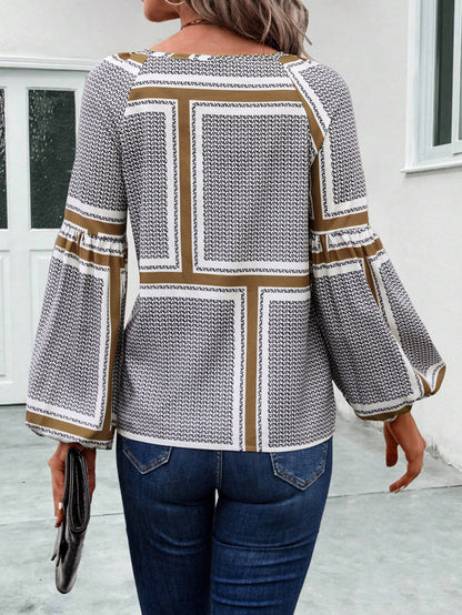Elegante Damenbluse Rüschen Modern Berlin Style