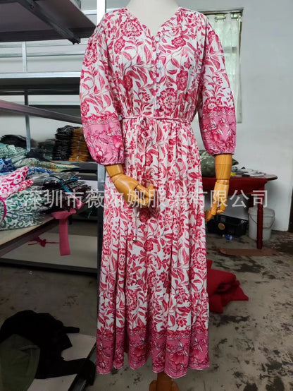 BerlinGlamour Blumen-Tie-Dye Kleid