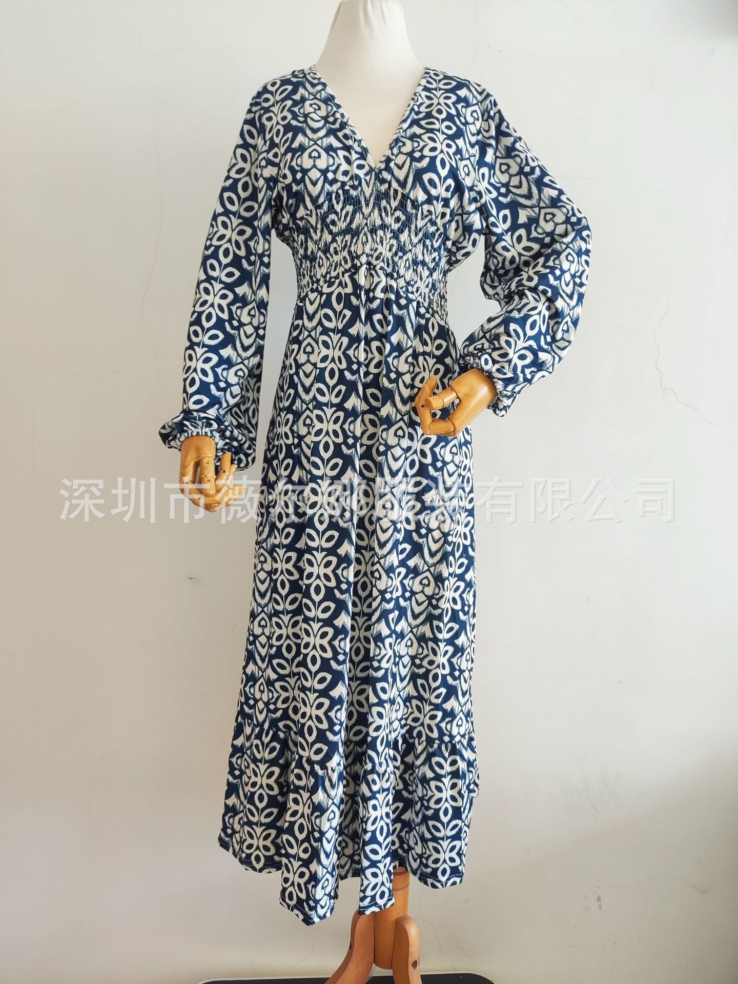 BerlinGlamour Locker Lang Strandkleid